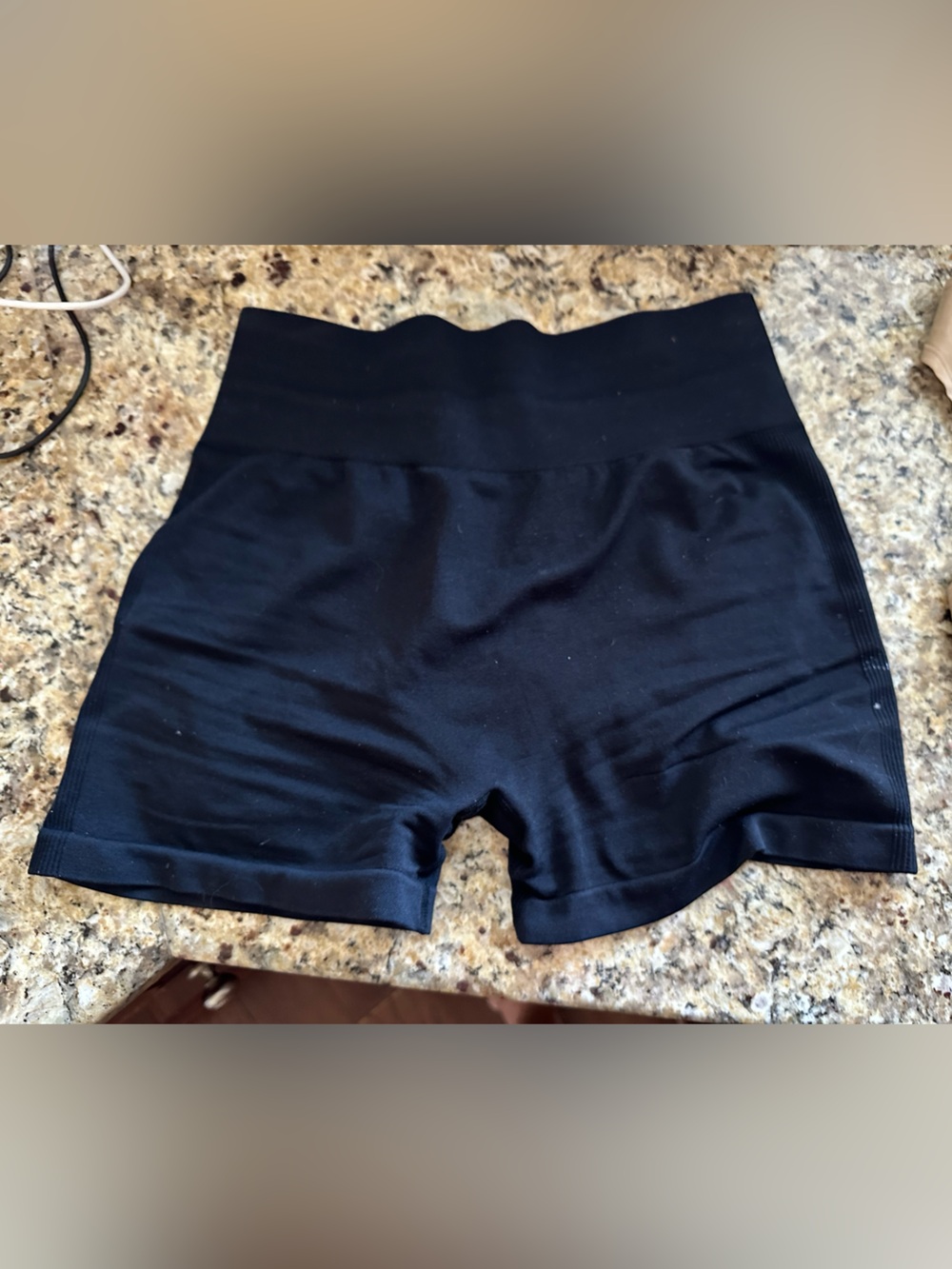 SHEIN Black Seamless High-Rise Athletic Shorts